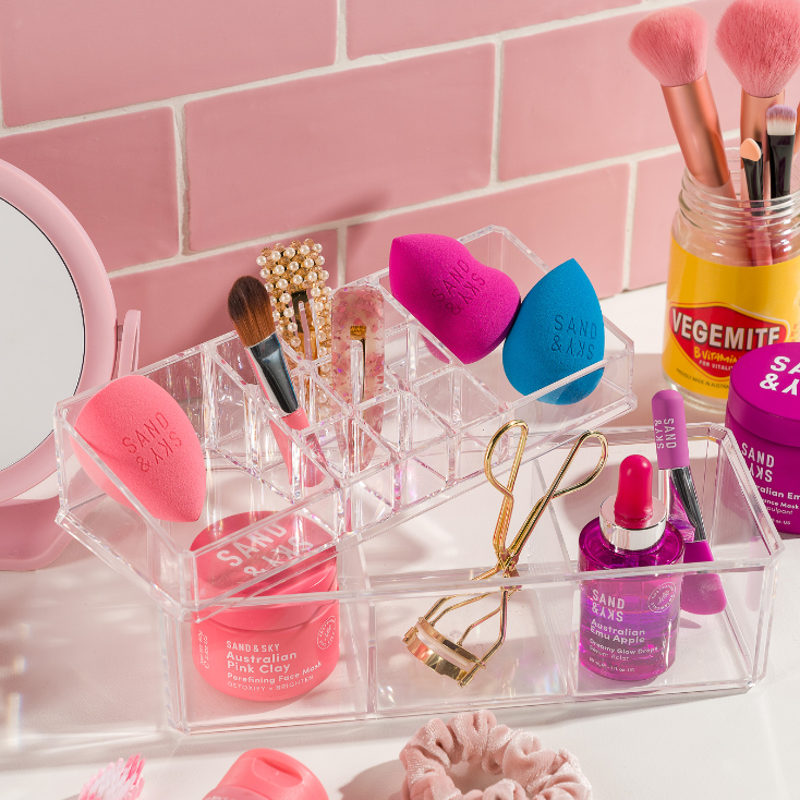 SS GWP-BeautyBlender-APC-AEA Content Lifestyle Tools SB 003082020